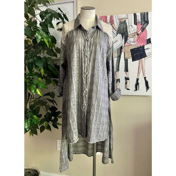 Ryu Oversized Boho Lagenlook Flowy Crochet Hi Lo Button Down Shirt Size Small - Picture 1 of 11